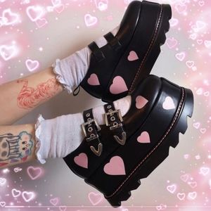 Unimaginable Platform Mary Janes